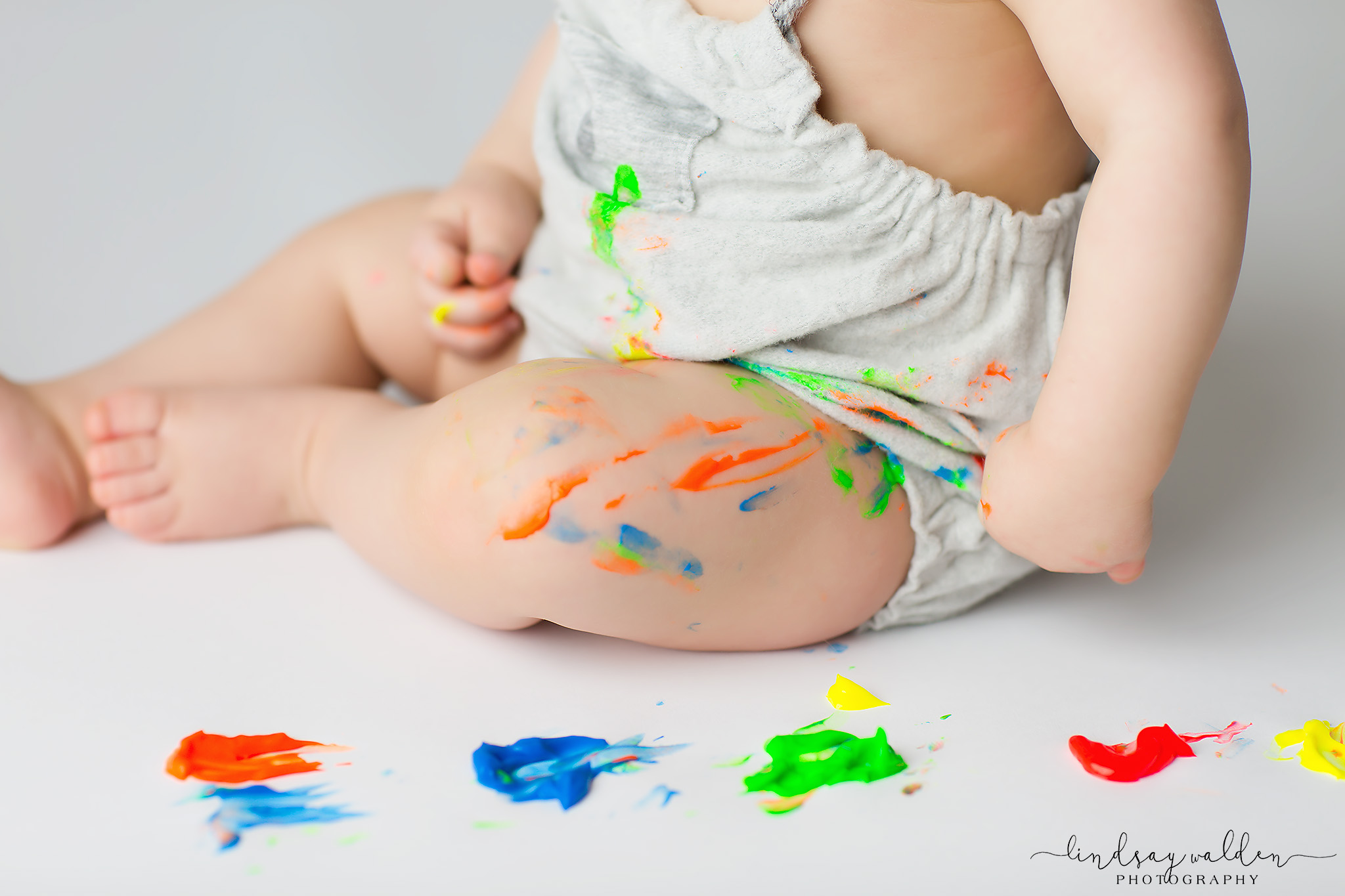 one year paint smash photoshoot dallas baby photographer