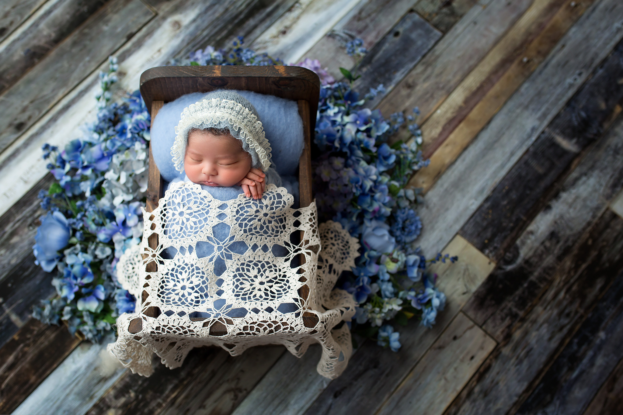 newborn baby girl rustic vintage classic lace Colleyville photography