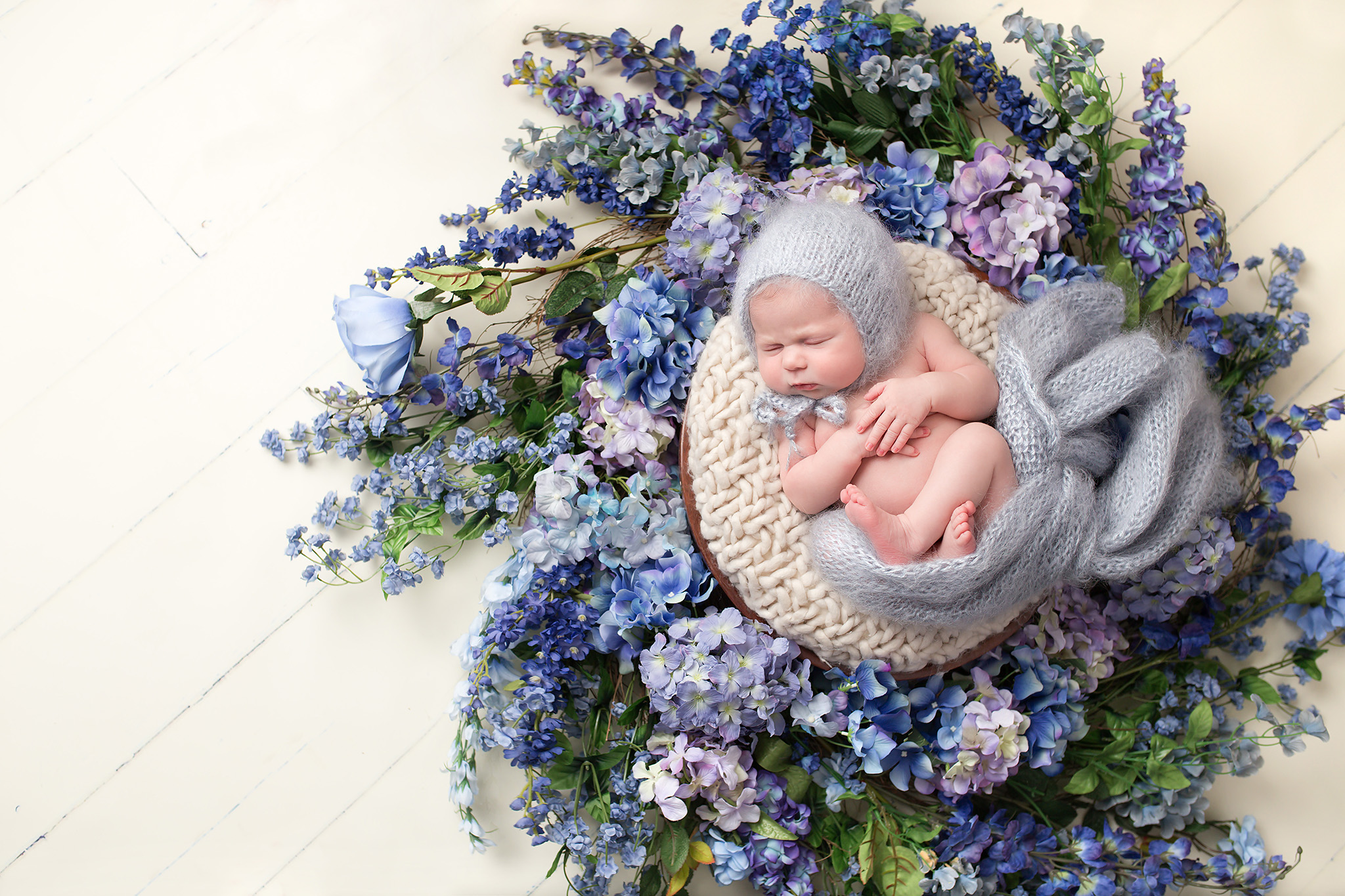 baby girl bluebonnets rustic classic sophisticated garden flowers Fort Worth photography