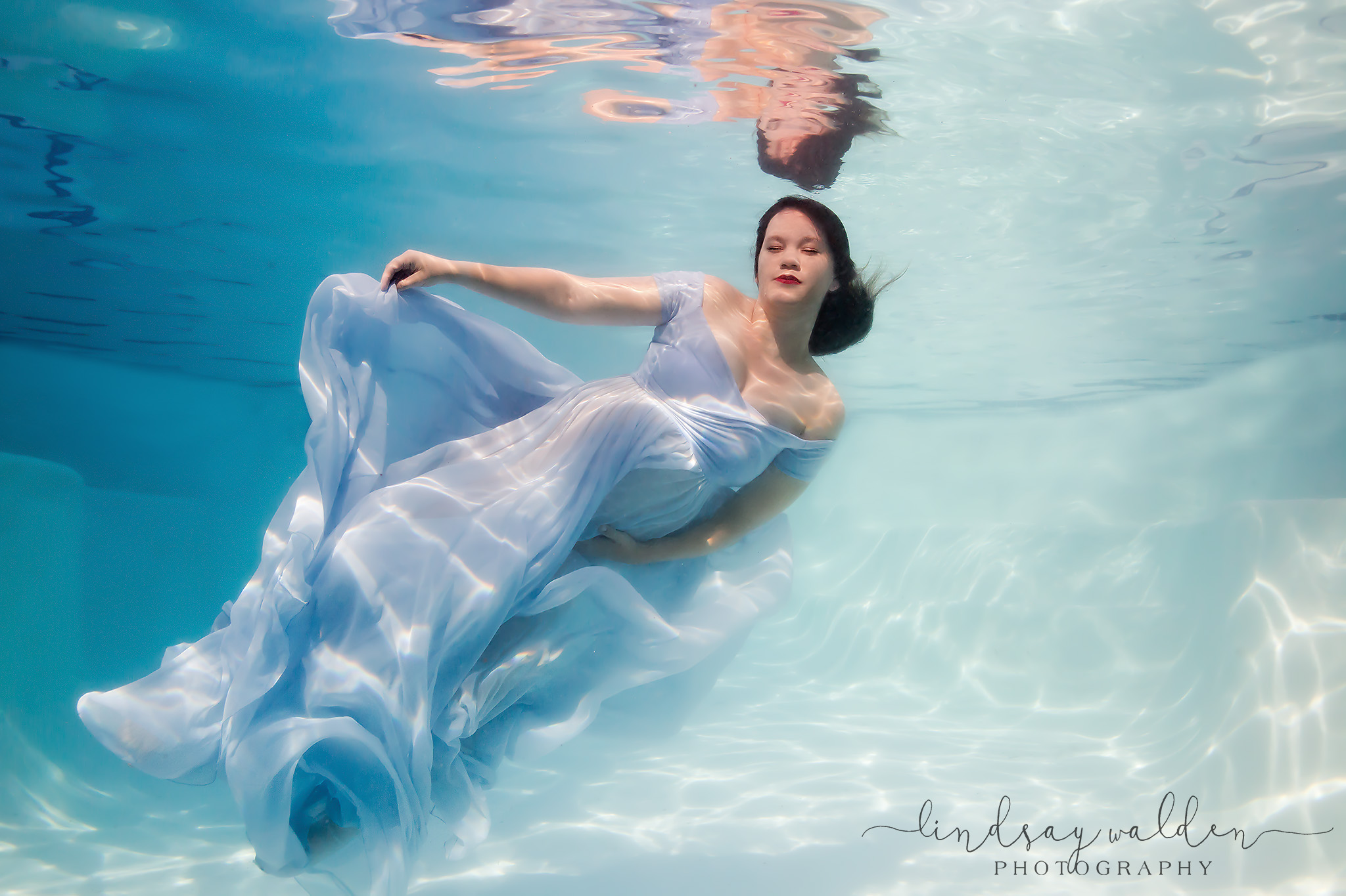 underwater maternity dallas photographer