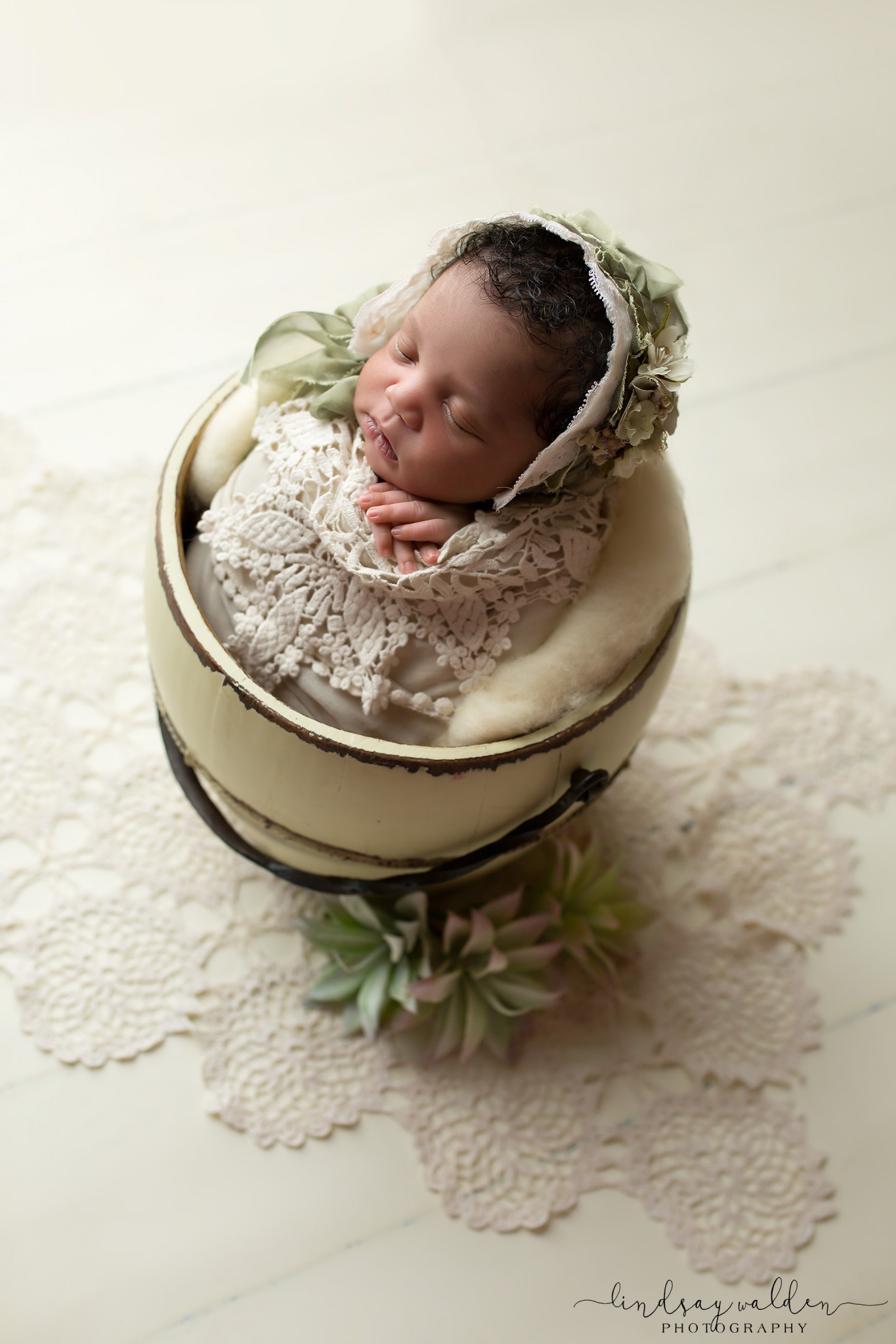 Baby as Art - Dallas Newborn Photographer • Lindsay Walden Photography