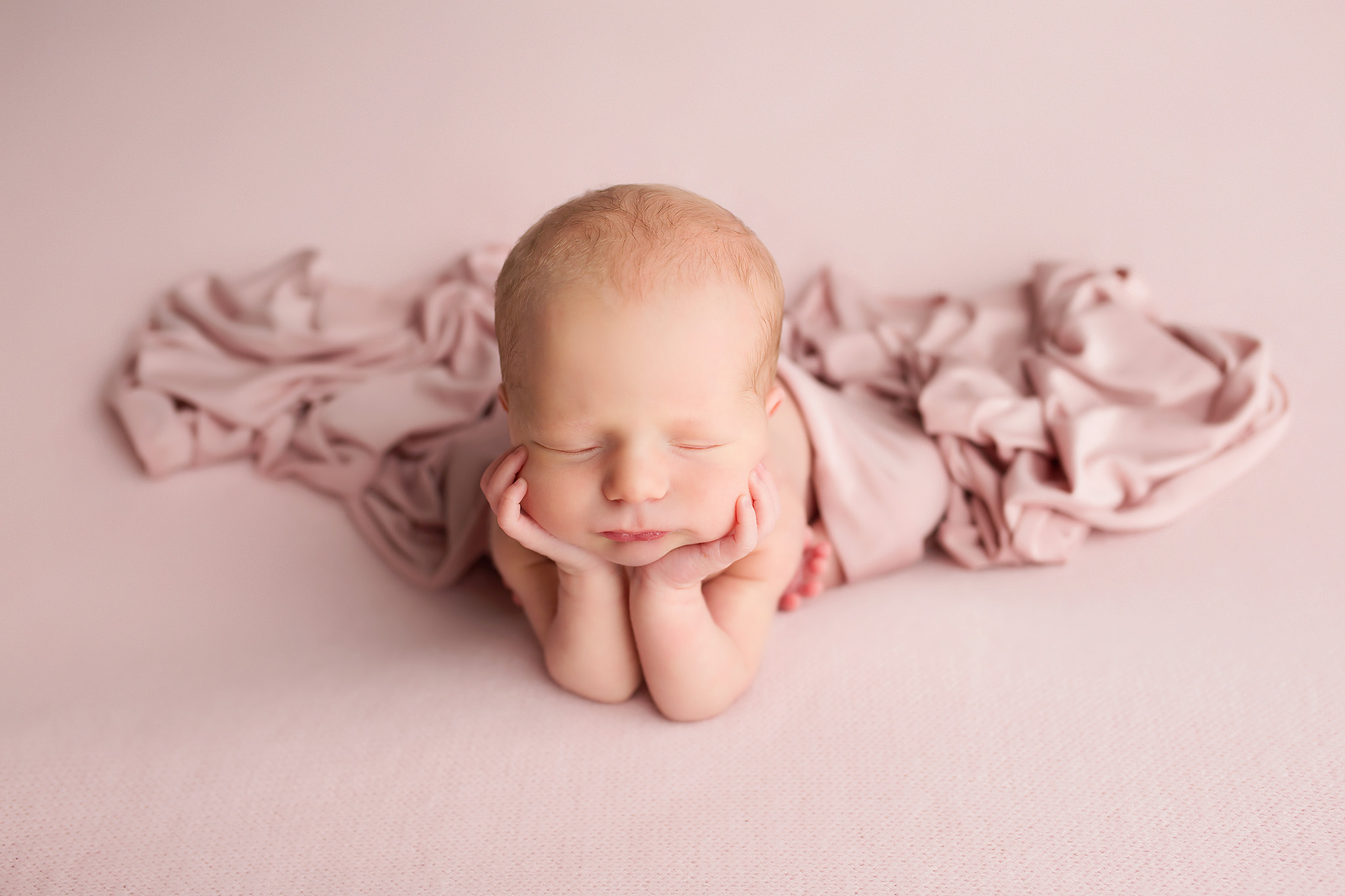 tips for soothing babies newborn photographer dallas texas
