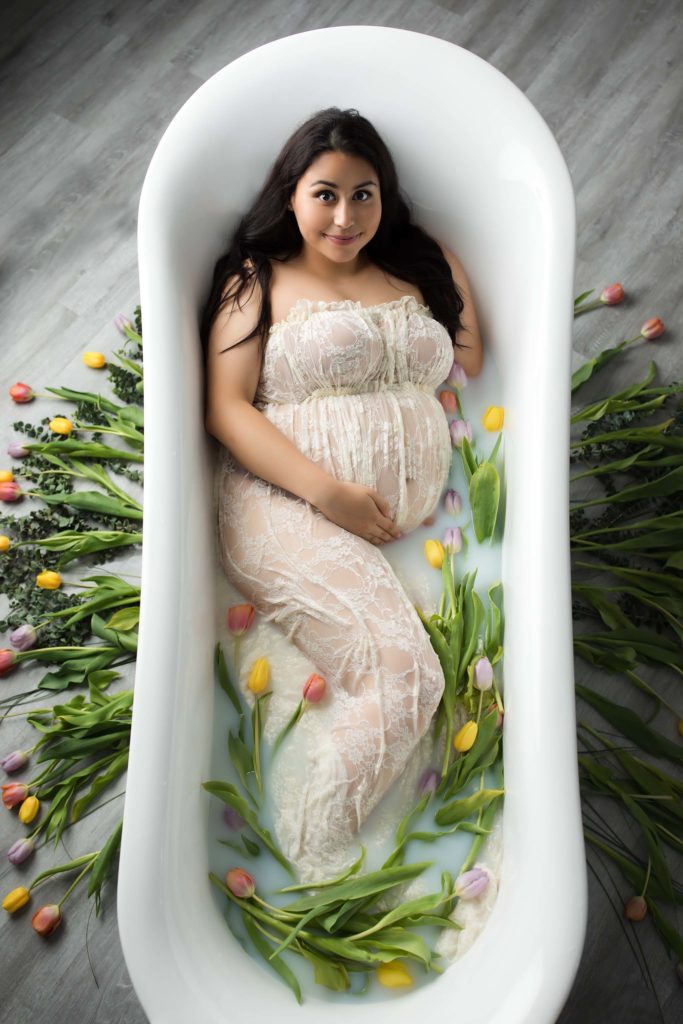 Milk Bath Maternity Photoshoot Dallas Photographer Lindsay Walden