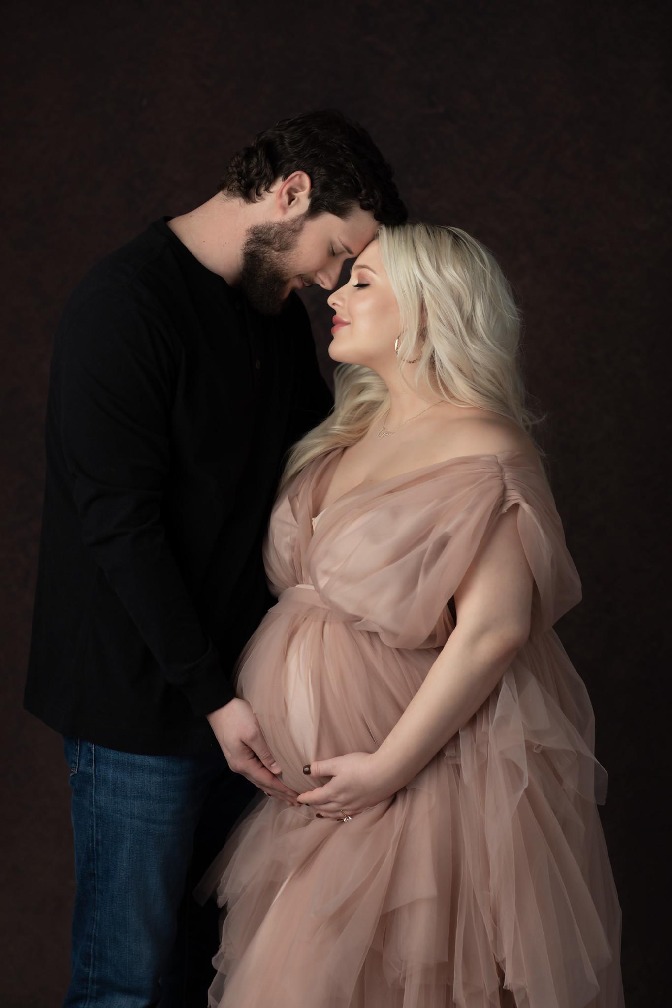Dallas Luxury Maternity Photographer